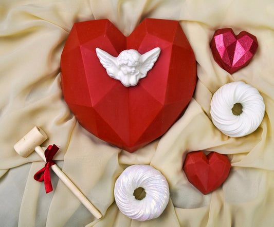 Heartbreaker Box: Classic Red