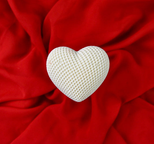 Lovers’ Truffle Box: Classic Red