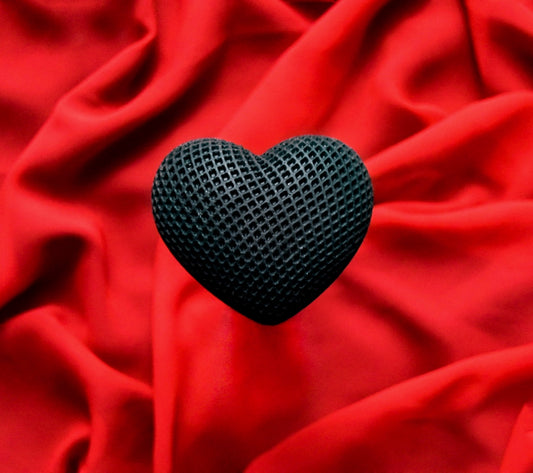 Lovers’ Truffle Box: Anti-Valentine’s Day Black